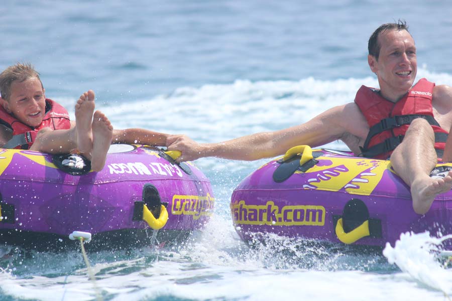 dassia kalami inflatables corfu watersports 14