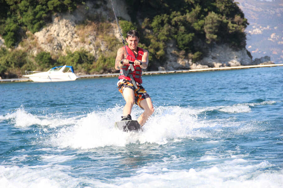 wakeboarding in Corfu Greece